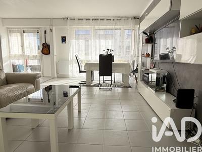 Appartement - 80 m² - 4 pièces