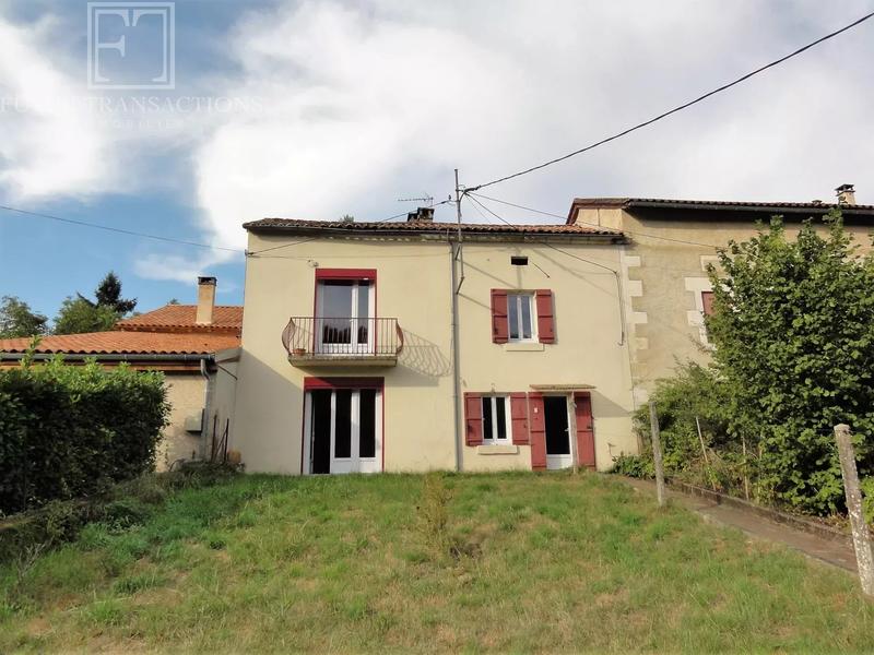 Maison - 103 m² - 5 pièces