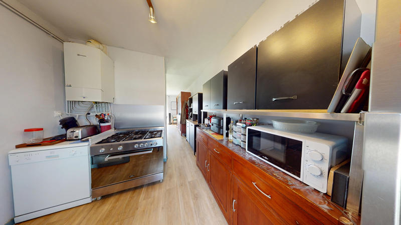 Maison - 92 m² - 4 pièces