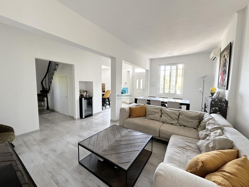 Maison ancienne - 285 m² - 10 pièces