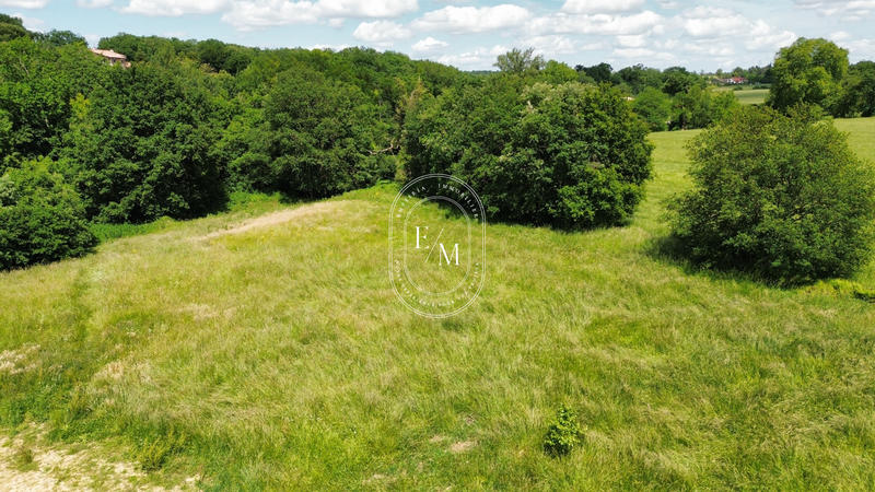 Terrain - 2 289 m²