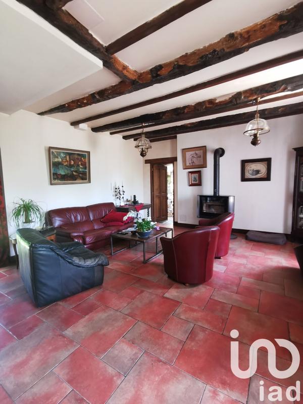 Maison - 236 m² - 8 pièces