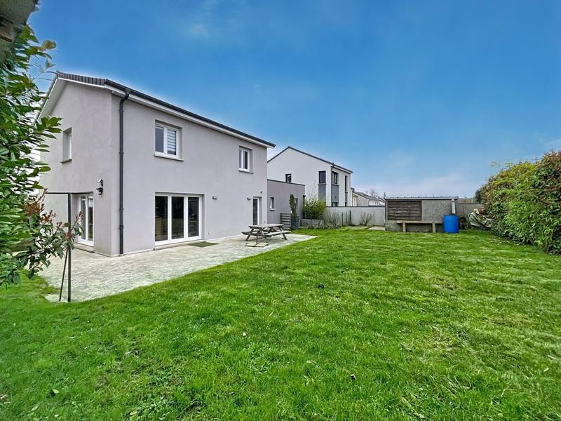 Maison - 152 m² - 7 pièces