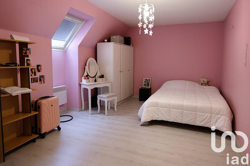 Maison - 186 m² - 10 pièces