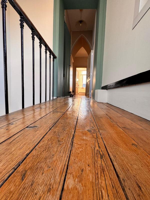 Maison bourgeoise - 270 m² - 7 pièces