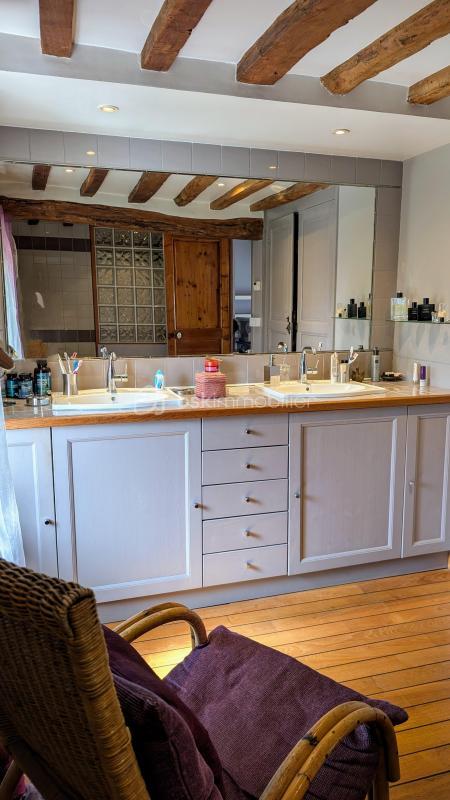 Maison en pierre - 210 m² - 7 pièces