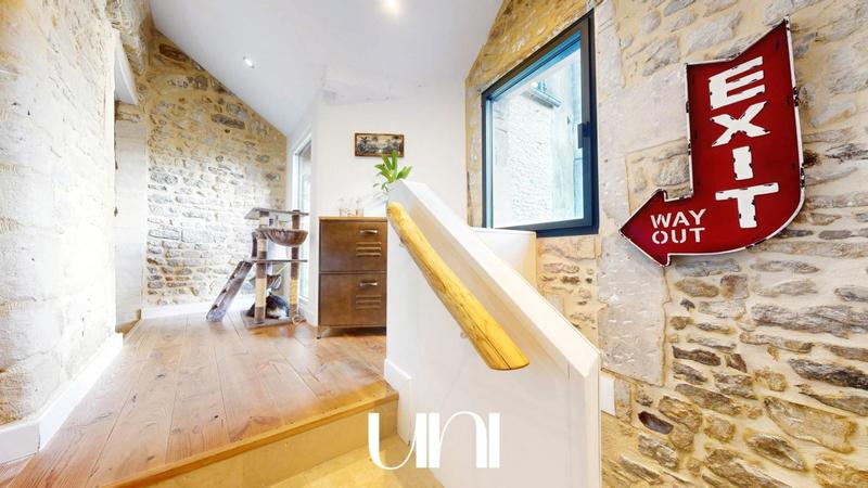 Maison - 105 m² - 4 pièces