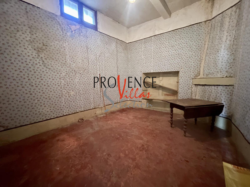 Maison traditionnelle - 140 m² - 6 pièces