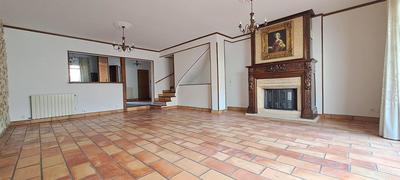 Maison - 184 m² - 6 pièces