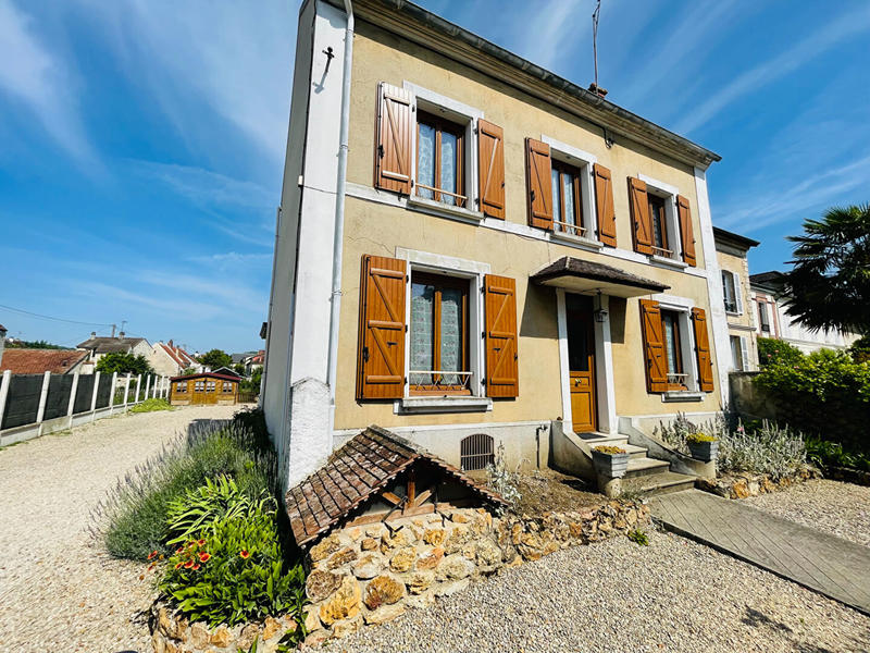 Maison - 175 m² - 7 pièces