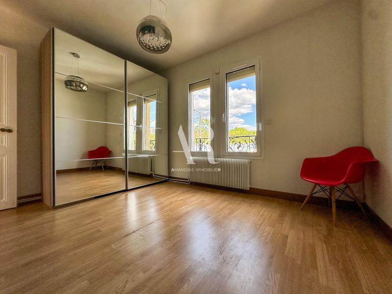 Maison - 95 m² - 3 pièces