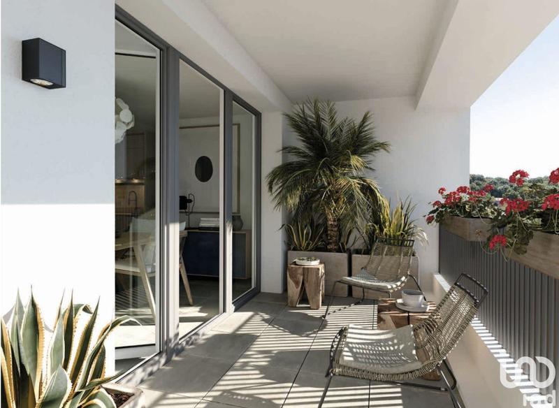 Appartement - 93 m² - 4 pièces