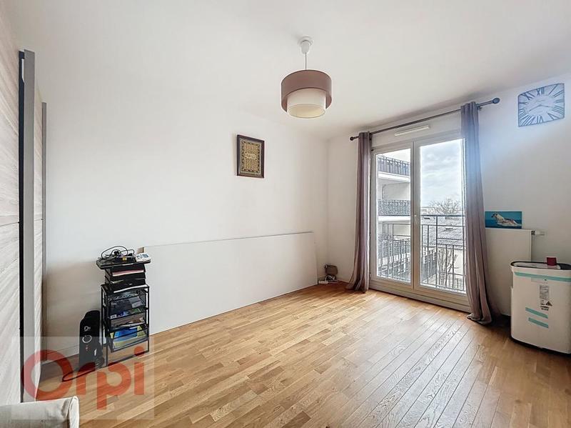 Appartement - 98 m² - 5 pièces