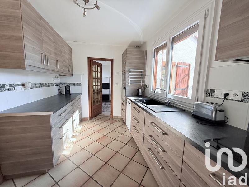 Maison - 155 m² - 8 pièces