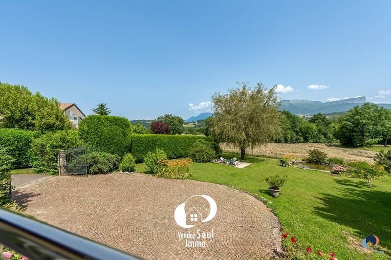 Maison traditionnelle - 135 m² - 5 pièces