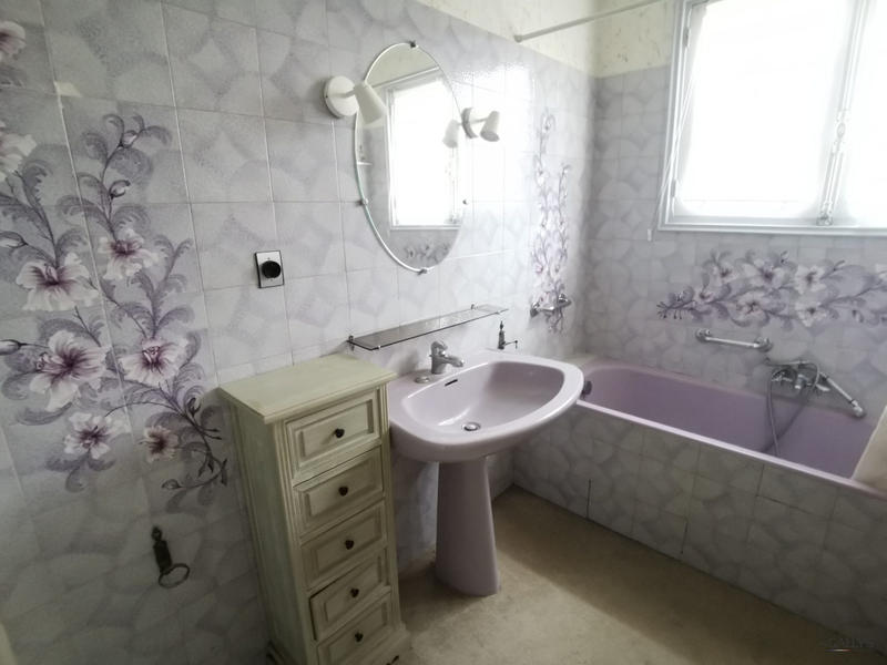 Villa - 185 m² - 7 pièces