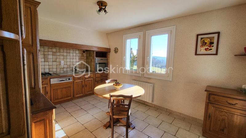 Corps de ferme - 144 m² - 6 pièces