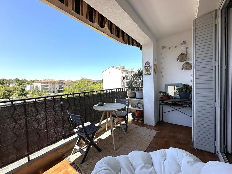 Appartement - 70 m² - 3 pièces