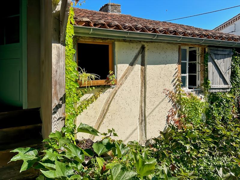 Maison de village - 183 m² - 8 pièces