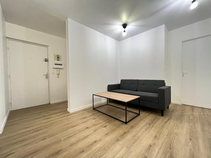 Appartement - 83 m² - 5 pièces