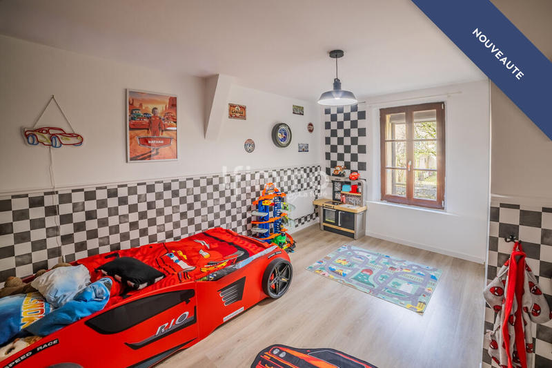 Maison de campagne - 200 m² - 5 pièces