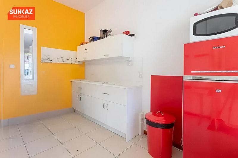 Local commercial - 70 m² - 3 pièces