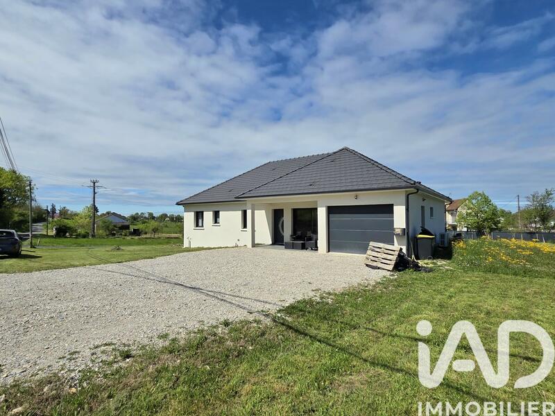 Maison - 131 m² - 5 pièces