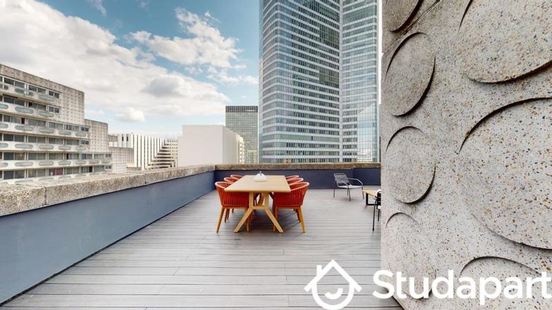 Chambre - 9 m² - 1 pièce