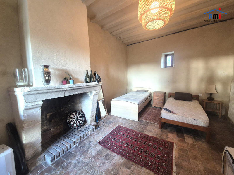 Maison ancienne - 197 m² - 7 pièces