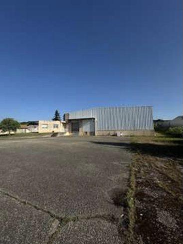 Local d'activités - 1 000 m²