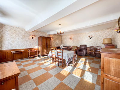 Maison - 148 m² - 5 pièces