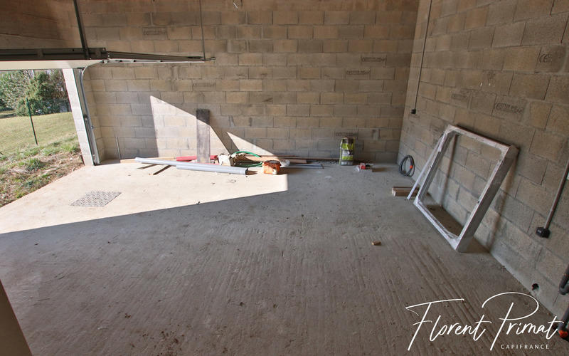 Maison - 111 m² - 6 pièces