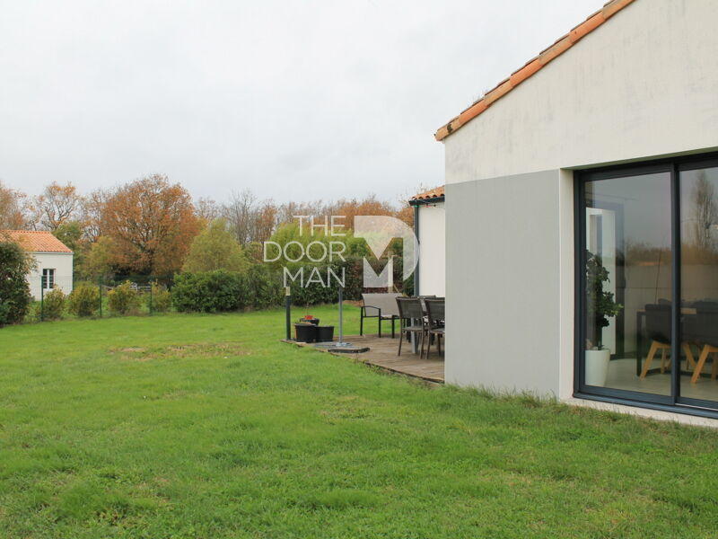 Maison - 87 m² - 4 pièces