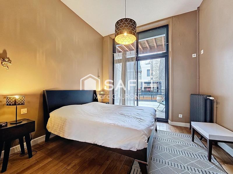 Appartement - 160 m² - 7 pièces