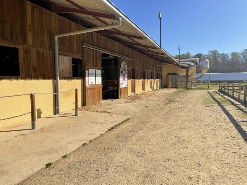 Maison de domaine équestre - 141 m² - 7 pièces