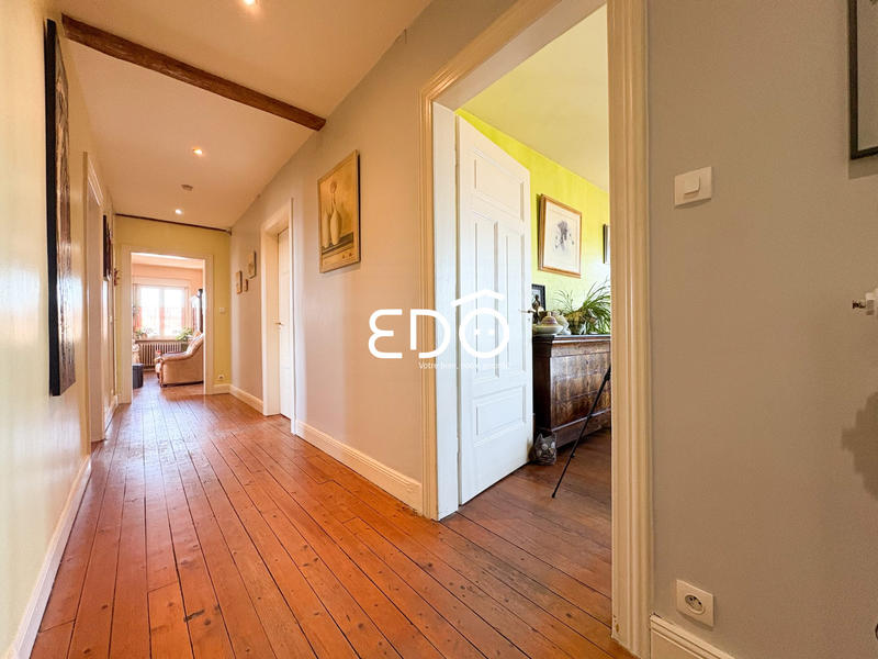 Appartement - 172 m² - 6 pièces