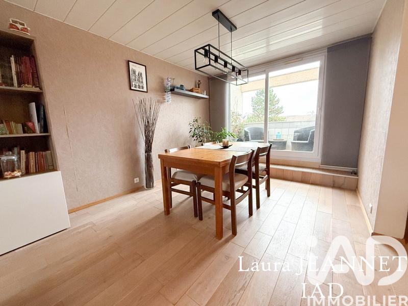 Appartement - 96 m² - 5 pièces