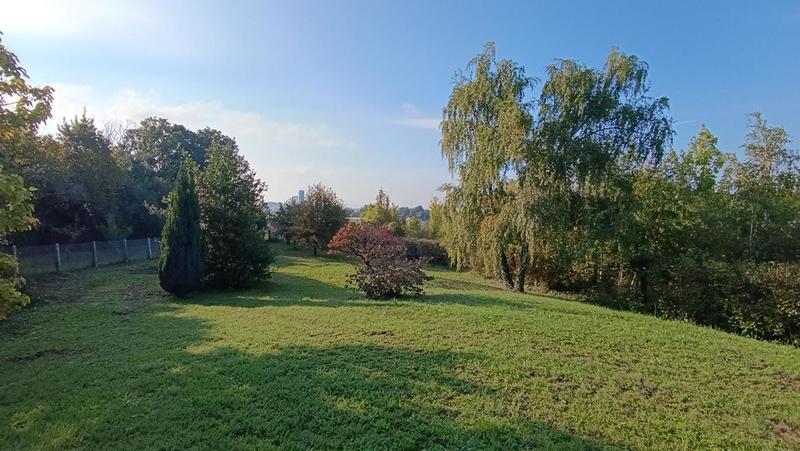 Maison - 122 m² - 7 pièces