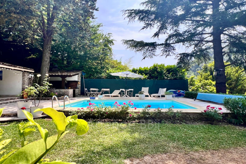 Villa - 276 m² - 7 pièces