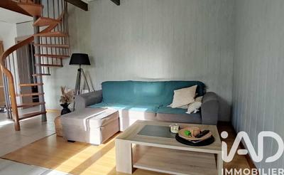 Maison - 94 m² - 5 pièces