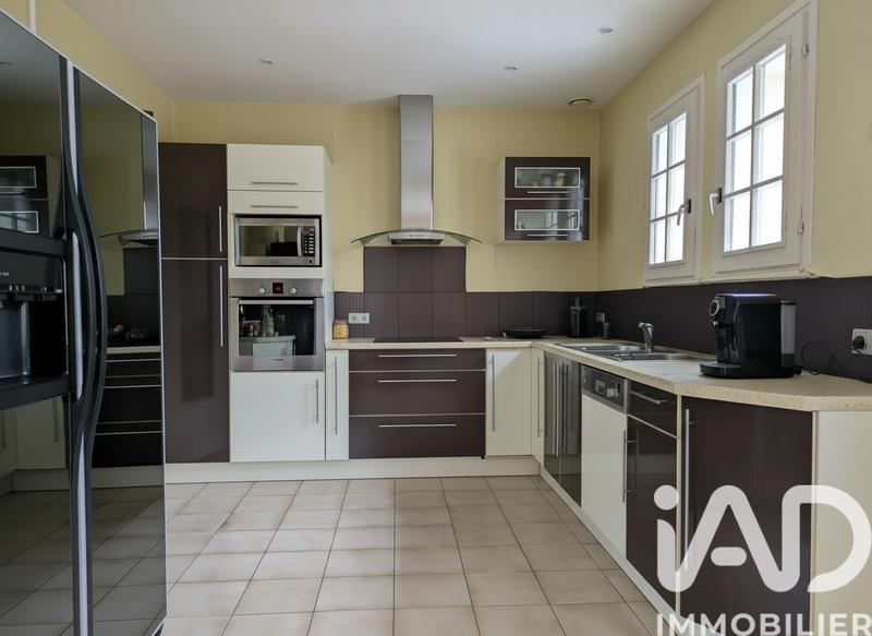 Maison - 163 m² - 6 pièces