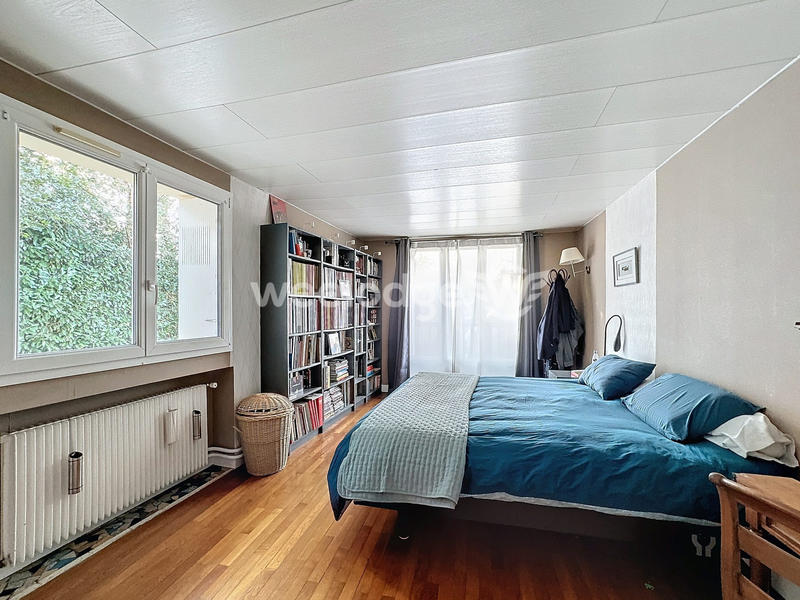 Maison - 143 m² - 8 pièces