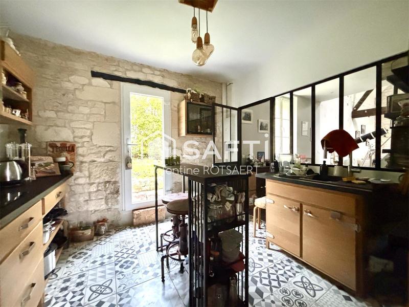 Maison - 155 m² - 9 pièces