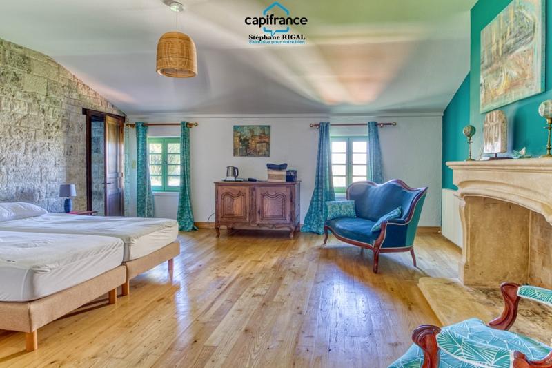 Manoir - 420 m² - 12 pièces