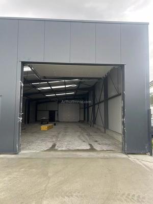 Bureau - 220 m² - 1 pièce