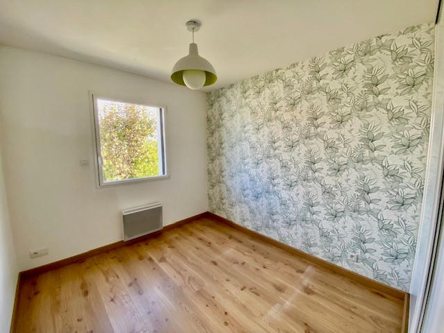 Maison - 102 m² - 4 pièces