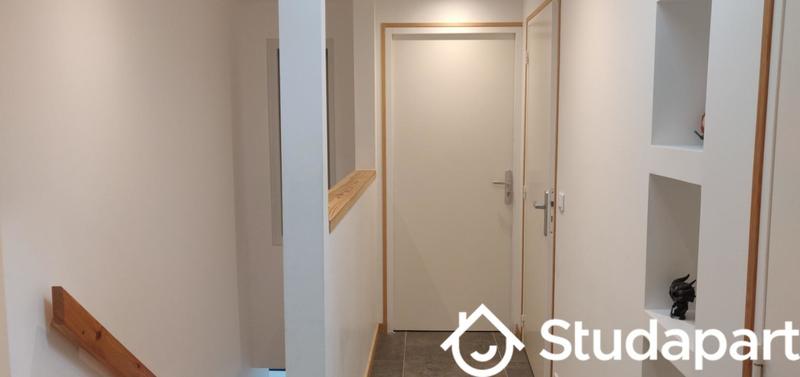 Chambre - 12 m² - 1 pièce