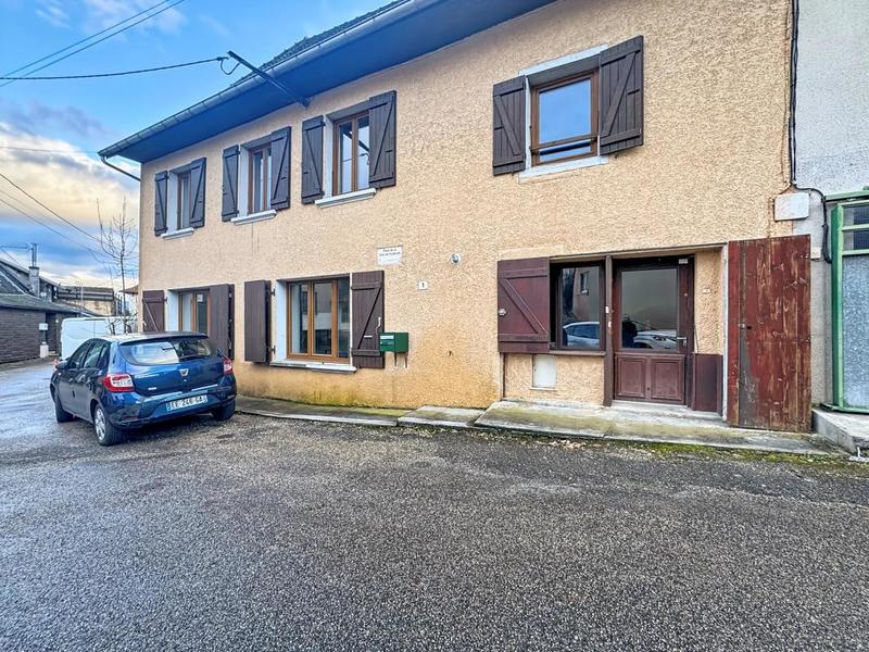 Maison de village - 140 m² - 7 pièces