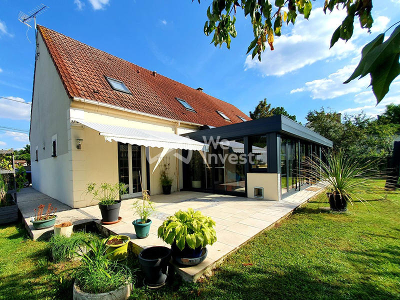 Maison - 186 m² - 9 pièces