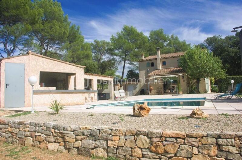 Villa - 131 m² - 5 pièces